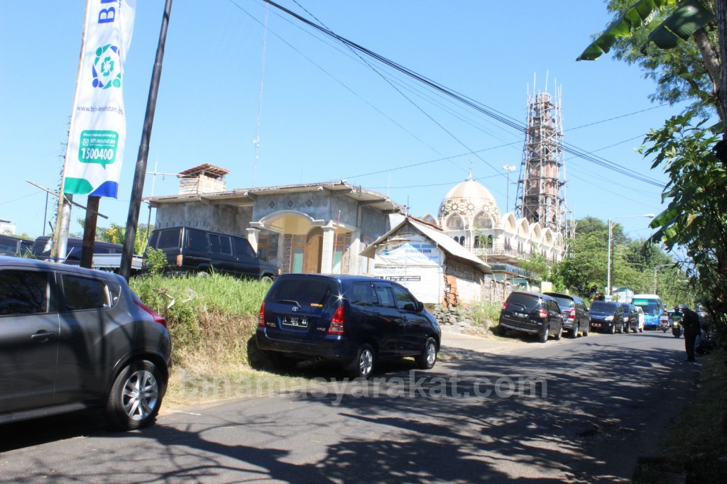 Parkir Mobil Tamu Jokowi